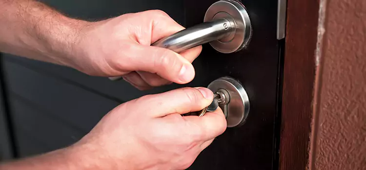 Door Closer Repair & Installation Parma